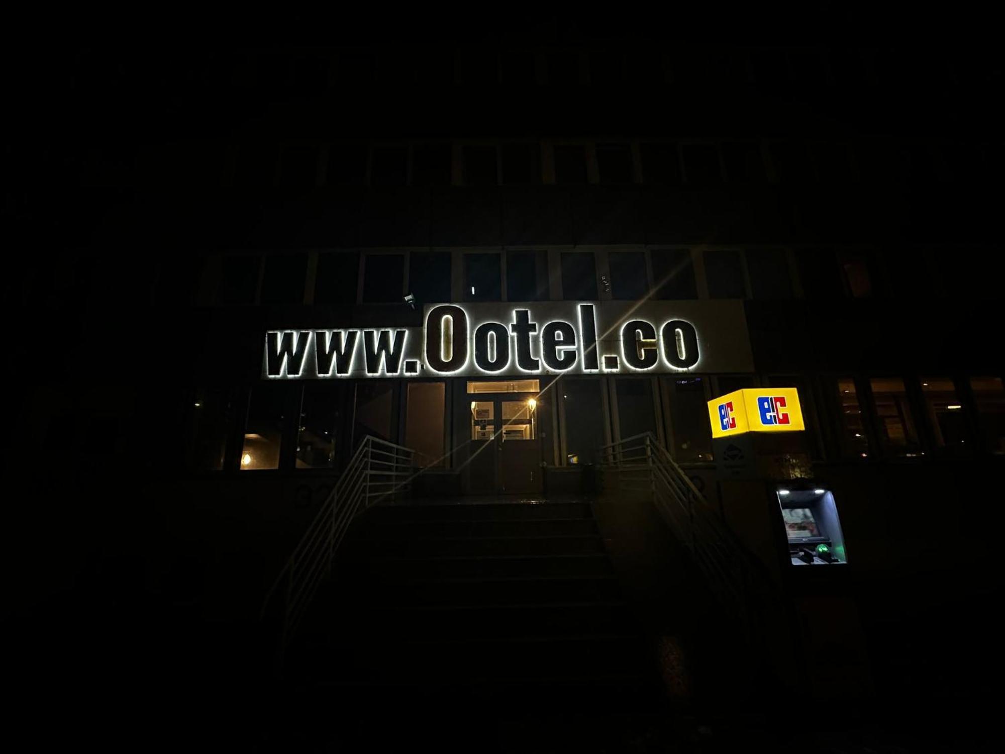 Ootel.Com Берлин Экстерьер фото